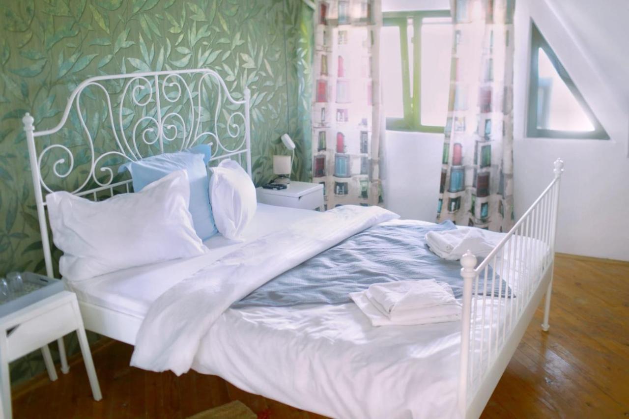 La Salcia Linistita - Guest house